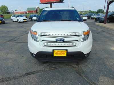 2013 Ford Explorer, $7995. Photo 2
