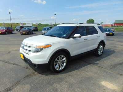 2013 Ford Explorer, $7995. Photo 3