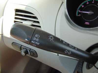 2012 Chevrolet Malibu, $3795. Photo 11