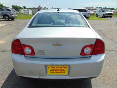 2012 Chevrolet Malibu, $3795. Photo 3
