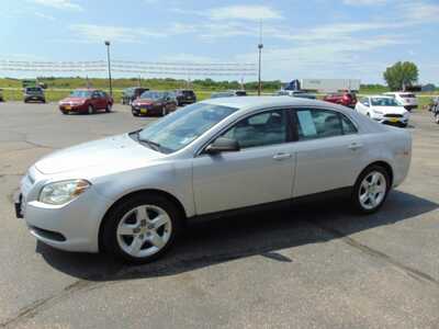 2012 Chevrolet Malibu, $3795. Photo 5