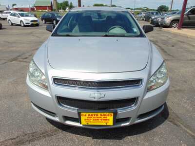2012 Chevrolet Malibu, $3795. Photo 6