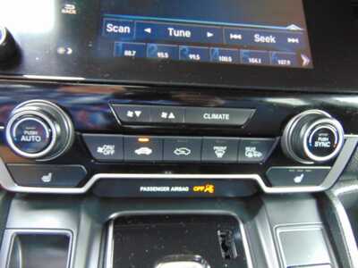 2018 Honda CR-V, $14995. Photo 8