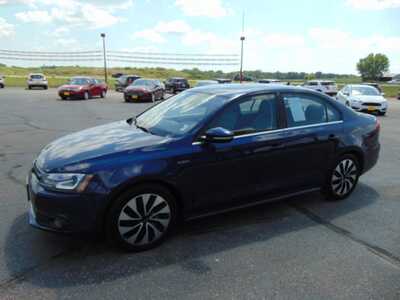 2013 Volkswagen Jetta, $2495. Photo 5
