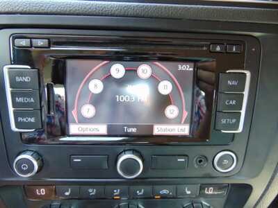 2013 Volkswagen Jetta, $2495. Photo 8
