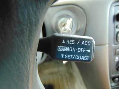 2001 Toyota Camry, $3495. Photo 11