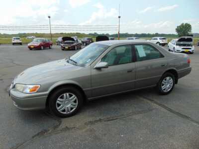 2001 Toyota Camry, $3495. Photo 5