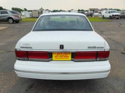 1990 Lincoln Continental, $4295. Photo 3