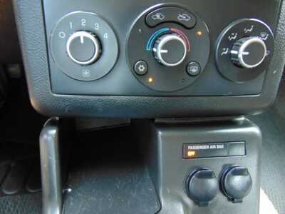 2006 Pontiac G6, $1995. Photo 8