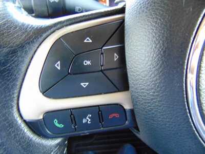 2016 Jeep Renegade, $8495. Photo 12