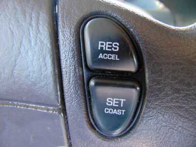 1998 Dodge Stratus, $5995. Photo 9