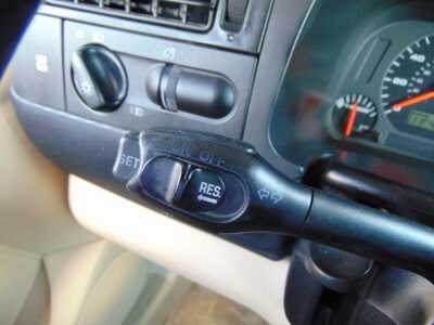 1999 Volkswagen Cabrio, $3995. Photo 9