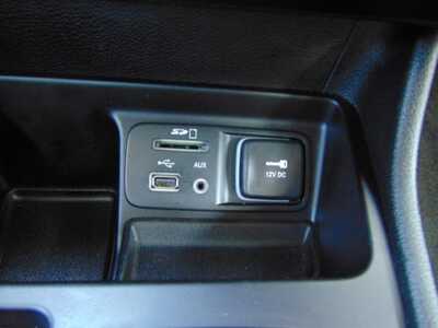 2015 Jeep Cherokee, $7495. Photo 12