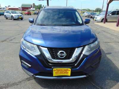 2017 Nissan Rogue, $6995. Photo 5