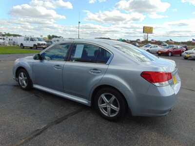 2012 Subaru Legacy, $5995. Photo 4