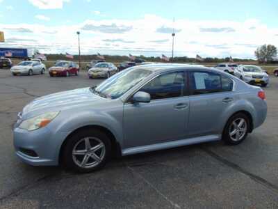2012 Subaru Legacy, $5995. Photo 5