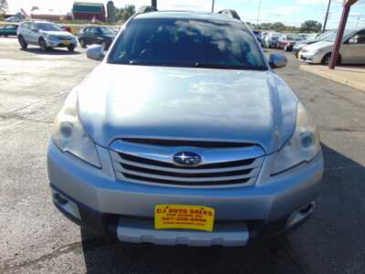 2012 Subaru Outback, $6495. Photo 6