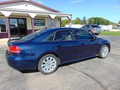 2015 Volkswagen Passat, $2995. Photo 2