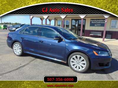 2015 Volkswagen Passat, $2995. Photo 1