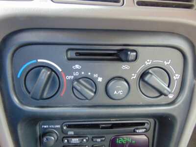 1998 Chevrolet Prizm, $1000. Photo 7