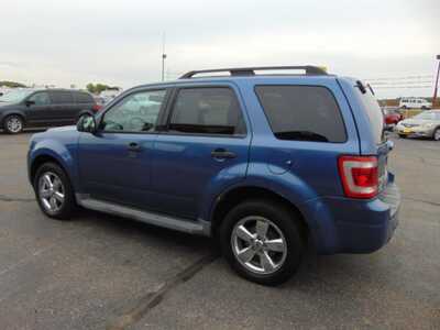 2010 Ford Escape, $3495. Photo 4