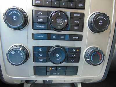 2010 Ford Escape, $3495. Photo 9