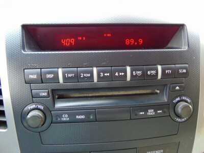 2011 Mitsubishi Outlander, $2995. Photo 7