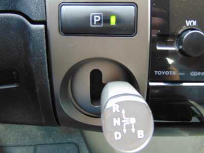 2008 Toyota Prius, $2895. Photo 10