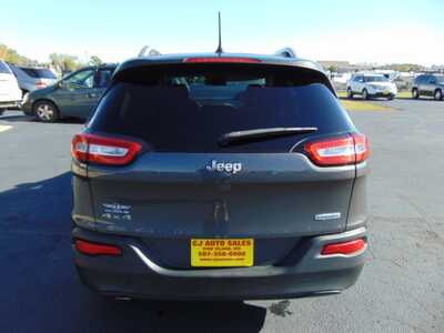 2017 Jeep Cherokee, $7995. Photo 3