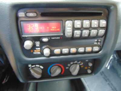 2000 Pontiac Sunfire, $8995. Photo 7