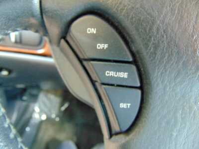 2002 Chrysler Concorde, $4995. Photo 10