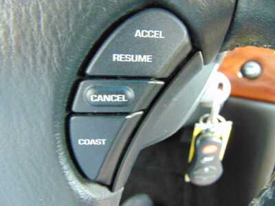 2002 Chrysler Concorde, $4995. Photo 11