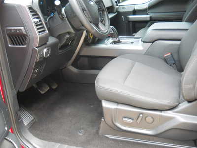 2020 Ford F150 Crew Cab, $30700. Photo 9