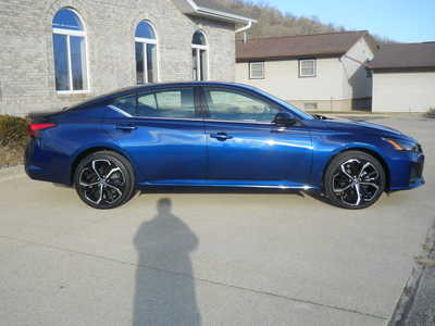 2023 Nissan Altima, $25800. Photo 2