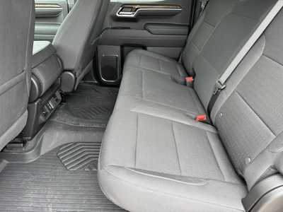 2025 Chevrolet 1500 Crew Cab, $51370.0. Photo 6