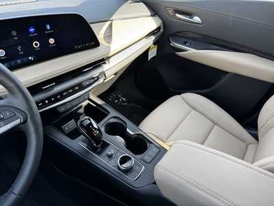 2025 Cadillac XT4, $48115. Photo 8