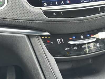 2025 Cadillac XT5, $58585.0. Photo 12