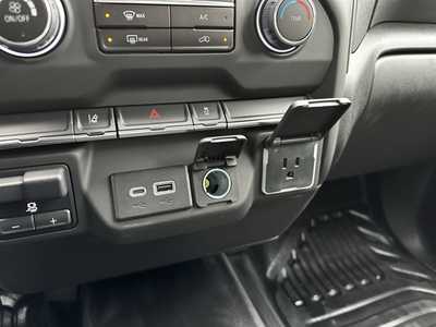 2024 Chevrolet 3500 Crew Cab, $69999.0. Photo 12