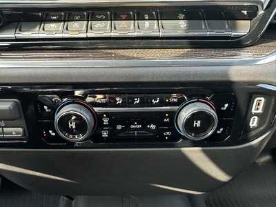 2025 Chevrolet 1500 Crew Cab, $62249.0. Photo 11