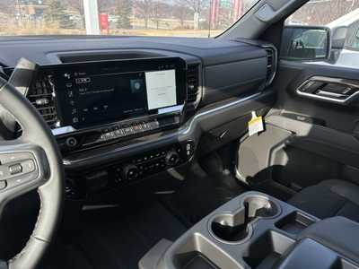 2025 Chevrolet 1500 Crew Cab, $62249.0. Photo 8