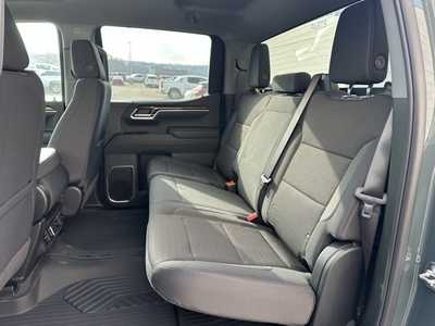 2025 Chevrolet 1500 Crew Cab, $53765.0. Photo 5