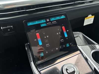 2025 Cadillac Escalade, $132960.0. Photo 12