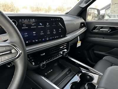 2025 Chevrolet Suburban, $80185.0. Photo 11