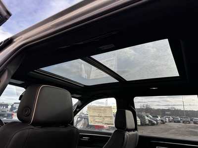 2025 Chevrolet Suburban, $80185.0. Photo 8