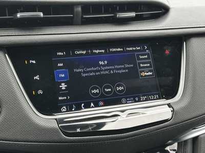 2025 Cadillac XT5, $58190.0. Photo 2