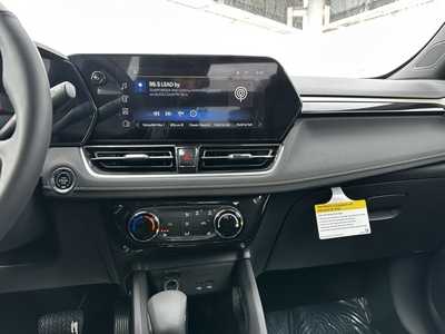 2025 Chevrolet TrailBlazer, $28390.0. Photo 7