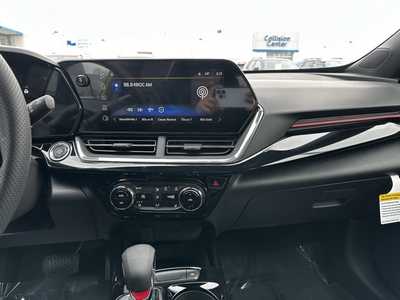 2025 Chevrolet Trax, $26585.0. Photo 7