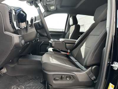 2025 Chevrolet 1500 Crew Cab, $54870.0. Photo 4