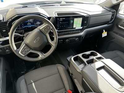 2025 Chevrolet 1500 Crew Cab, $54870.0. Photo 6