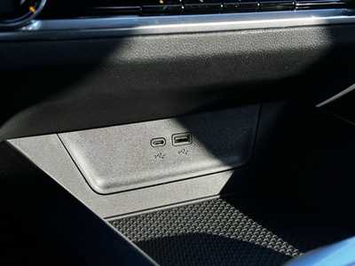 2025 Chevrolet Equinox, $31999.0. Photo 11